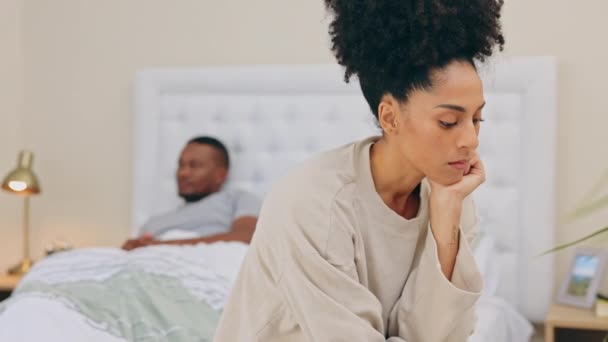Anger Erectile Dysfunction Marriage Woman Bedroom Upset Infertility Sex Divorce — Stock Video