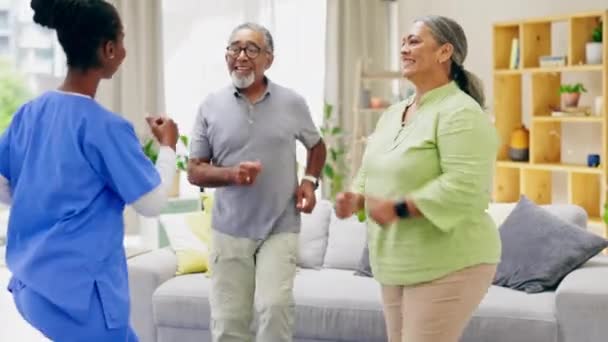 Rehabilitace Cvičení Pečovatel Starším Párem Pro Fyzioterapii Wellness Fitness Důchod — Stock video