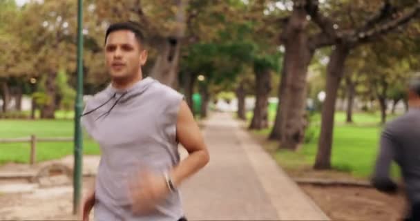 Man Breathing Running Outdoor Park Athlete Profile Doing Fitness Workout — Vídeo de Stock