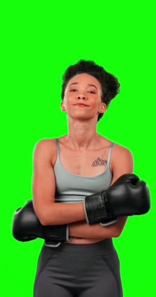 Tvář Úsměv Box Žena Zelené Obrazovce Studiu Izolované Pozadí Portrét — Stock video