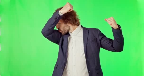 Empresário Flexionando Beijando Músculos Tela Verde Para Força Empoderamento Contra — Vídeo de Stock