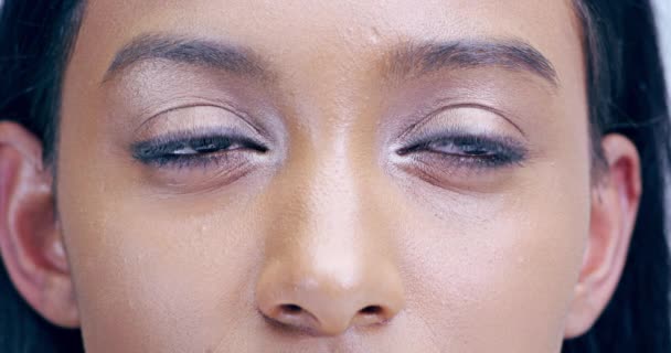 Mulher Olhos Maquiagem Visão Beleza Com Sombra Eyeliner Pestanas Zoom — Vídeo de Stock