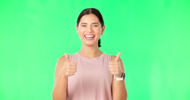 Ευτυχισμένη Γυναίκα Χέρια Και Τους Αντίχειρες Επάνω Στην Πράσινη Οθόνη — Αρχείο Βίντεο