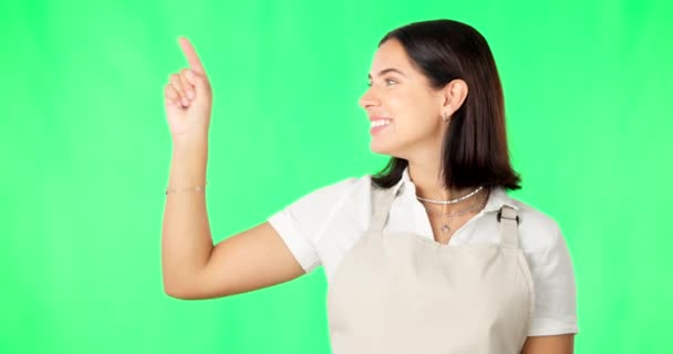 Mock Tela Verde Mulher Apontando Mostrando Espaço Colocação Produto Isolado — Vídeo de Stock
