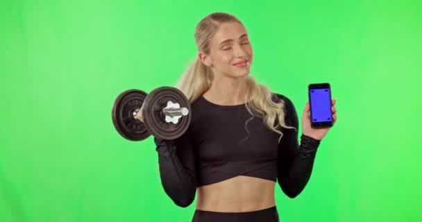 Ćwiczenia Hantel Lub Kobieta Telefonem Zielony Ekran Strony Internetowej Reklamy — Wideo stockowe