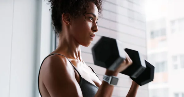 Give Every Workout Your All Young Woman Working Out Dumbbells — Stock Photo, Image