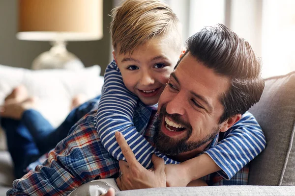 Pro Děti Nejdůležitější Úspěch Jejich Štěstí Otec Jeho Malý Syn — Stock fotografie