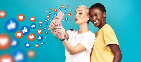 Diversidad Los Iconos Las Redes Sociales Las Mujeres Toman Selfie —  Fotos de Stock