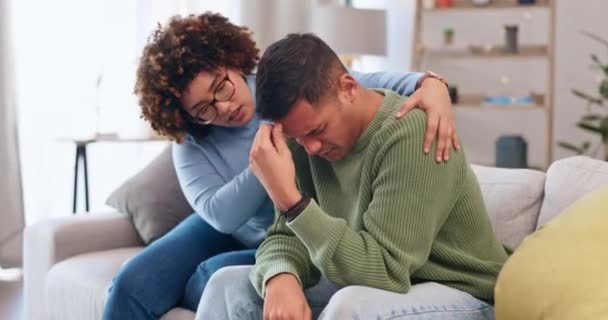 Casal Depressão Mulher Conforto Homem Com Empatia Apoio Amor Enquanto — Vídeo de Stock