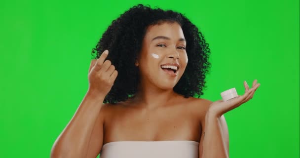 Cuidado Piel Pantalla Verde Cara Mujer Con Crema Para Belleza — Vídeo de stock