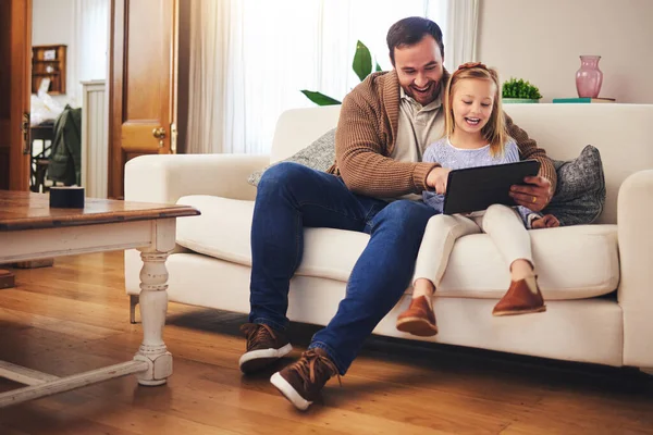 Father Child Tablet Learning Family Home While Happy Excited Education — Stock Photo, Image