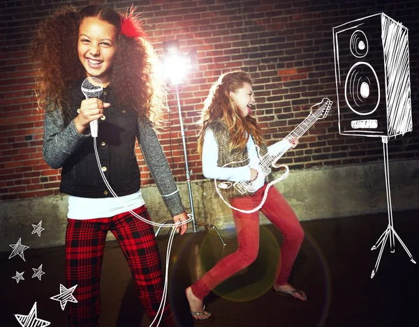Chci Přidat Naší Kapele Dvě Dívky Zpívají Hrají Rockovou Hudbu — Stock fotografie