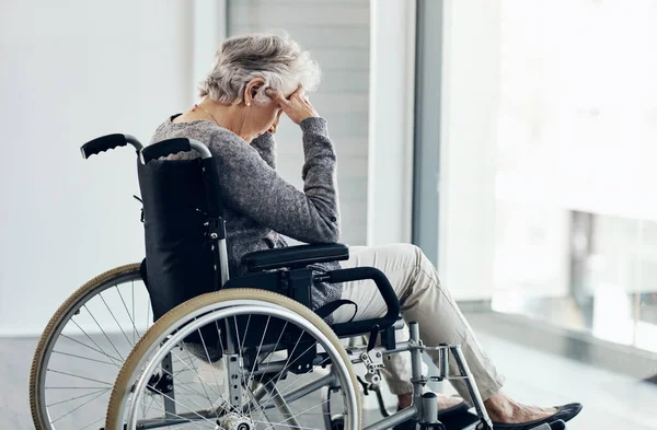 Nie Nic Złego Byciu Czasem Porządku Starszy Kobieta Siedzi Wózku — Zdjęcie stockowe