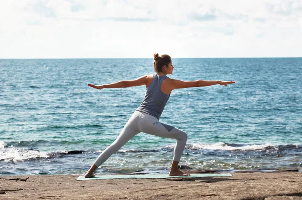 Yoga Strand Ist Eine Gute Möglichkeit Sich Bedrängnis Bringen Eine — Stockfoto