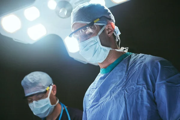 Chirurgen Met Een Oplossing Chirurgen Een Operatiekamer — Stockfoto