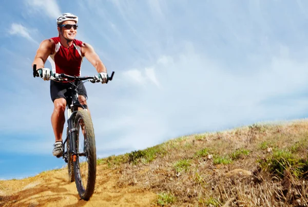 Nichts Geht Über Radfahren Freier Natur Aufnahme Eines Sportlichen Mannes — Stockfoto