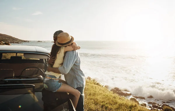 Best Roads Lead Romance Affectionate Young Couple Enjoying Road Trip — Stock Photo, Image