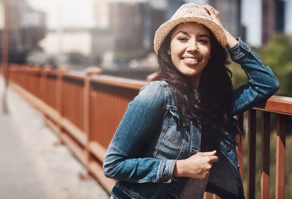 stock image City life suits her well. a beautiful young woman spending her day in the city