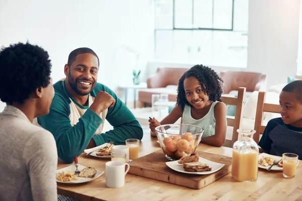 Haga Tiempo Para Tomar Desayuno Familiar Cada Mañana Una Familia — Foto de Stock