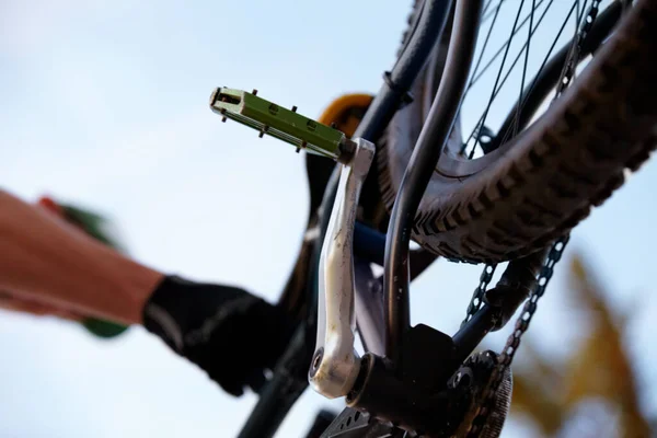 Zbliżenie Rower Niski Kąt Kołem Łańcuchem Pedał Dla Sportu Fitness — Zdjęcie stockowe