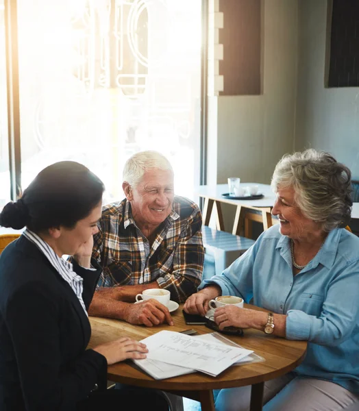 Haal Juiste Hulp Door Ouderdom Heen Helpen Een Senior Koppel — Stockfoto