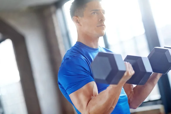 Lost Thought Handsome Young Man Lifting Dumbells Gym — Stock Photo, Image