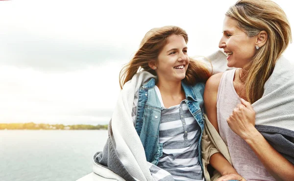 Unbelievably Blessed Call You Daughter Mother Her Daughter Bonding Outdoors — Stock Photo, Image