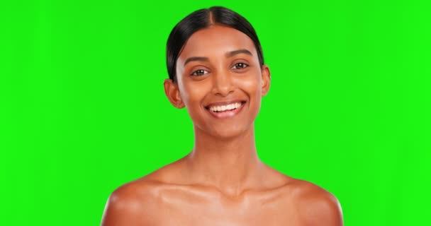 Krása Úsměv Žena Zeleném Pozadí Obrazovky Studiu Pro Přírodní Kosmetiku — Stock video
