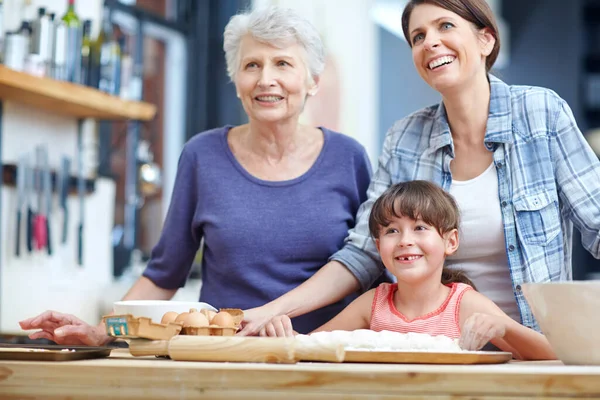Time Bake Some Cookies Three Generational Family Baking Together — Stock Photo, Image
