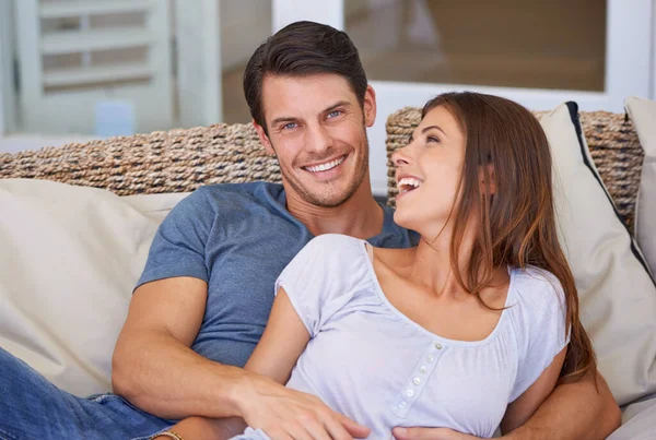 Enjoying Some Quality Time Love Attractive Man Woman Relaxing Together — Stock Photo, Image