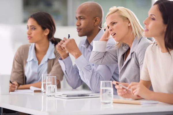Too Many Numbers Businesswoman Looking Confused Meeting Her Colleagues — Stock Photo, Image