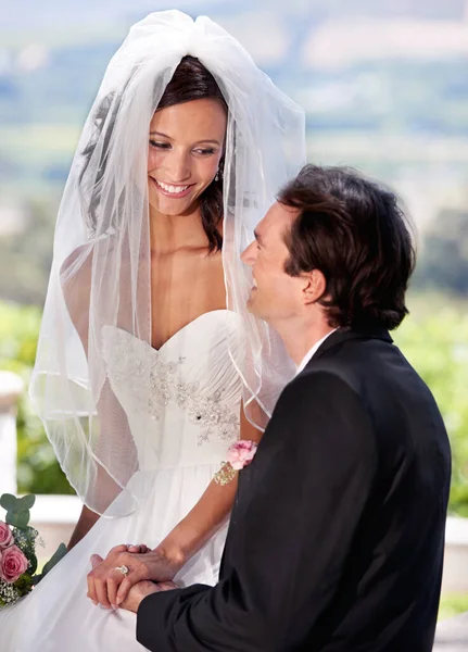 Ígérem Örökké Szeretni Foglak Egy Menyasszony Egy Vőlegény Esküvőjük Napján — Stock Fotó