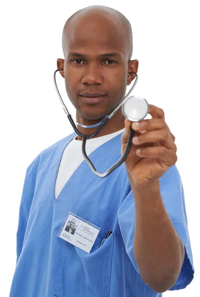 Pozwól Posłuchać Twojego Serca Młody Lekarz Trzymający Stetoskop — Zdjęcie stockowe