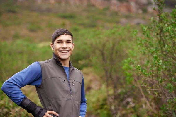 Keeping Fit Natural Way Handsome Young Trail Runner Smiling Widely — Stockfoto