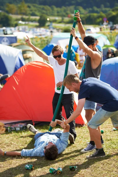 Lazulok Táborban Kemping Egy Fesztiválon — Stock Fotó