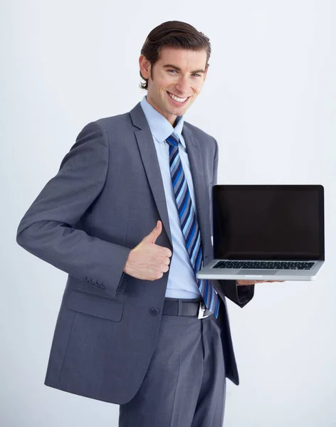 Ferramenta Negócios Valiosa Jovem Empresário Endossando Laptop Com Polegar Para — Fotografia de Stock