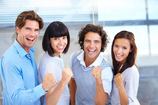 Pessoas Negócios Sorriso Retrato Punho Comemoração Para Ganhar Trabalho Equipe — Fotografia de Stock
