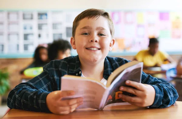 Love Reading Developed School Young Boy Sitting His Classroom School — Stock Photo, Image