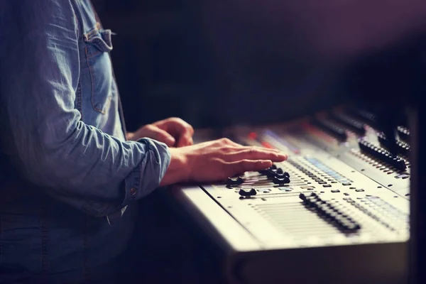 Closeup Hands Sound Engineer Mixing Desk Music Artist Recording Equipment — Stock Photo, Image