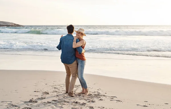 Precisas Diversão Verão Casal Meia Idade Passando Dia Praia — Fotografia de Stock
