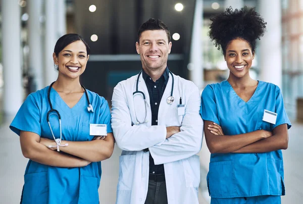 Deixe Especialistas Cuidarem Você Três Médicos Juntos — Fotografia de Stock