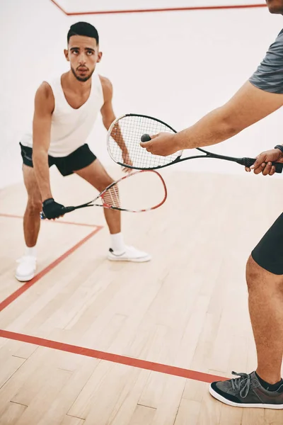 Tudo Como Você Bate Bola Dois Jovens Jogando Jogo Squash — Fotografia de Stock