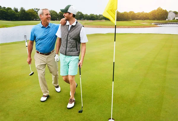 Should Again Senior Man His Adult Son Playing Golf — Stock Photo, Image
