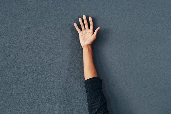 Διάλεξε Εμένα Στιγμιότυπο Από Μια Αγνώριστη Γυναίκα Που Σηκώνει Χέρι — Φωτογραφία Αρχείου
