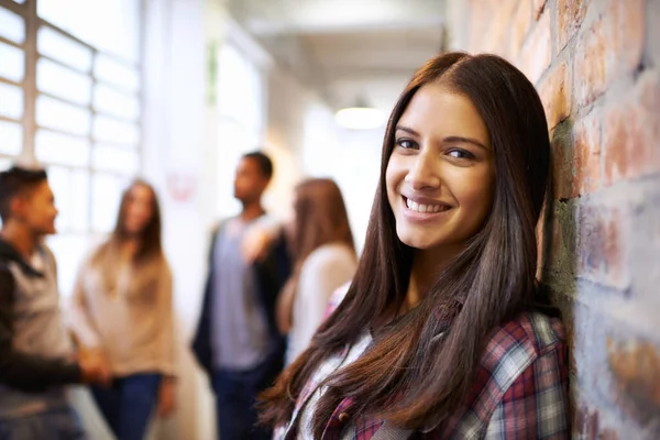 Bildung Glücklich Und Porträt Der Frau College Flur Für Studium — Stockfoto