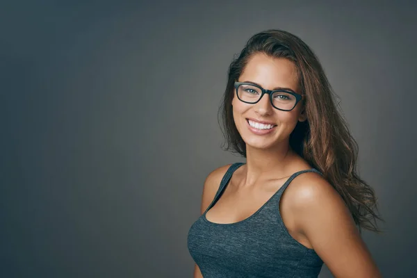 She Turns Heads Just Her Smile Studio Shot Attractive Young — Stock Photo, Image