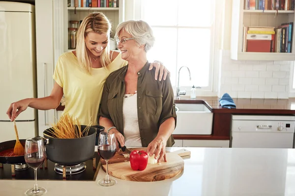 Food Family Intimately Connected Senior Woman Her Daughter Cooking Kitchen — Stock Photo, Image