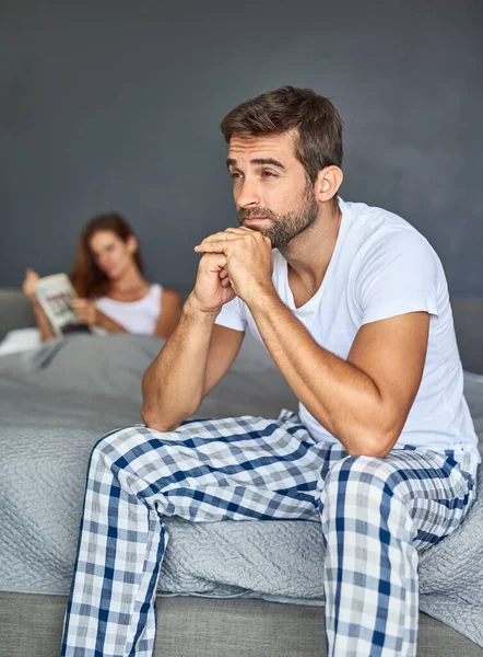 How Can Make Her Young Couple Having Marital Problems Bedroom — Stock Photo, Image