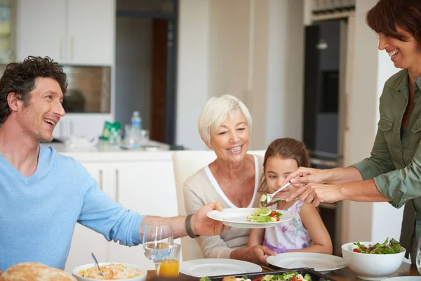 Food Tastes Better You Eat Family Multi Generational Family Having — Stock Photo, Image