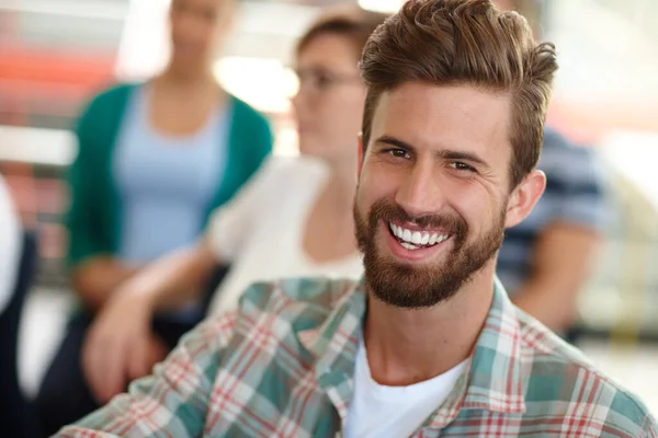 Love Easy Going Work Environment Male Designer Smiling Camera His — Stock Photo, Image